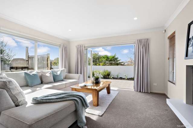 44 Constellation Avenue Beachlands_2