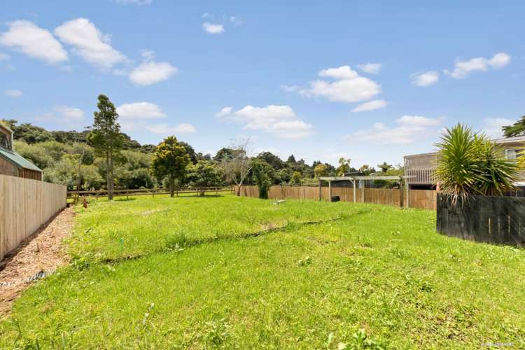 31 Bethells Road Waitakere_19
