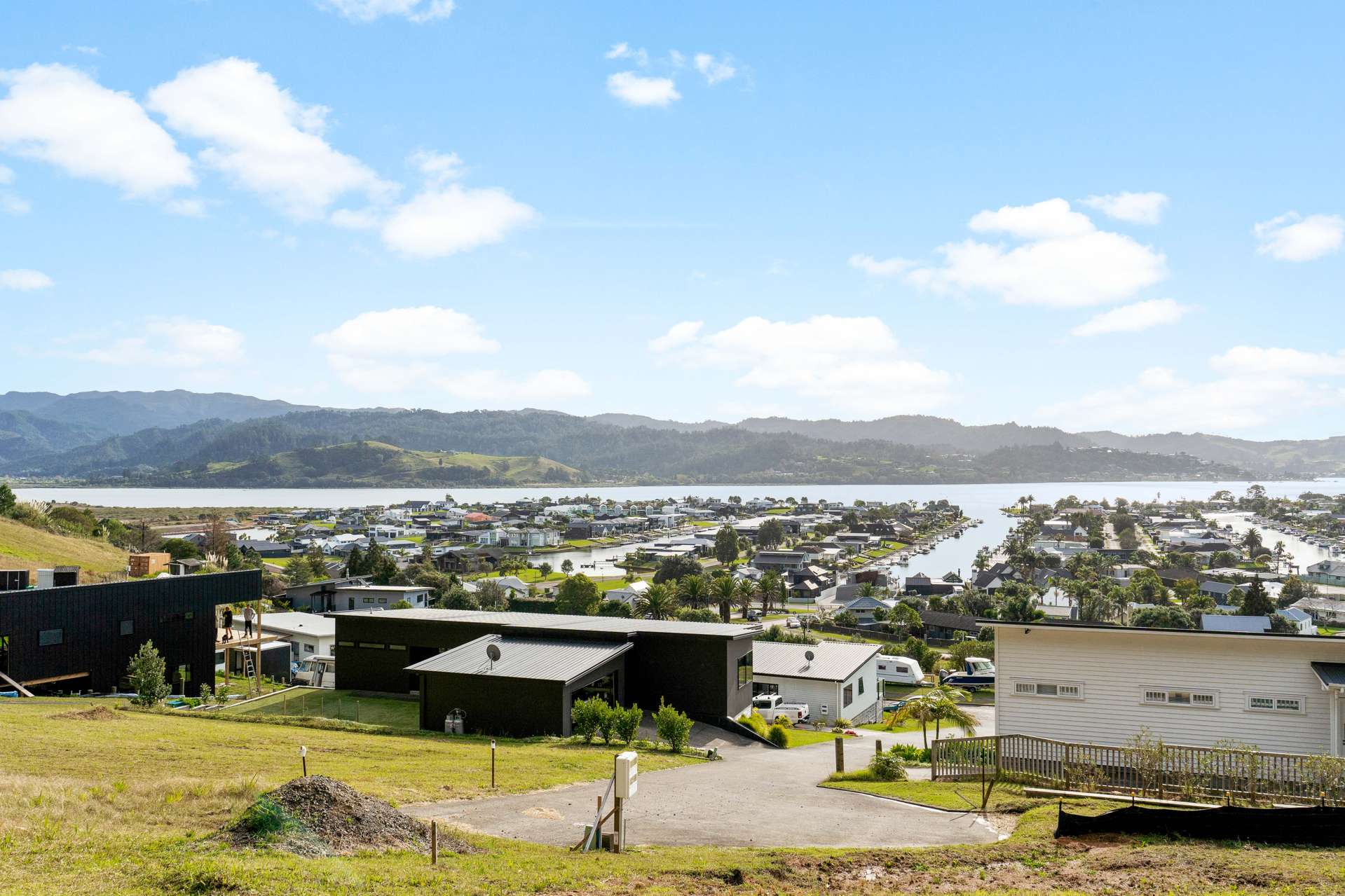 32 Panorama Parade Pauanui_0