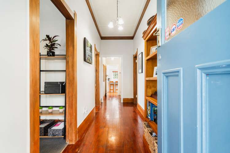 26 Powhiri Avenue Kensington_10