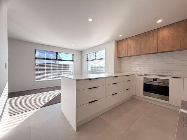 106 Northmoor Boulevard Rolleston_3