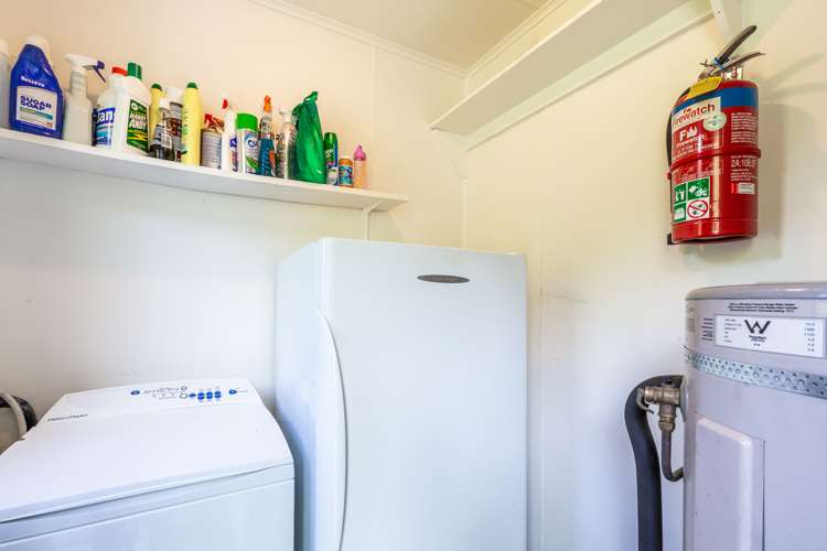 31 Turangitukua Terrace Kuratau_23