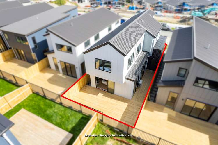 21 Bronzewater Drive Silverdale_18