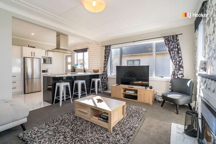 37 Nottingham Crescent Calton Hill_9