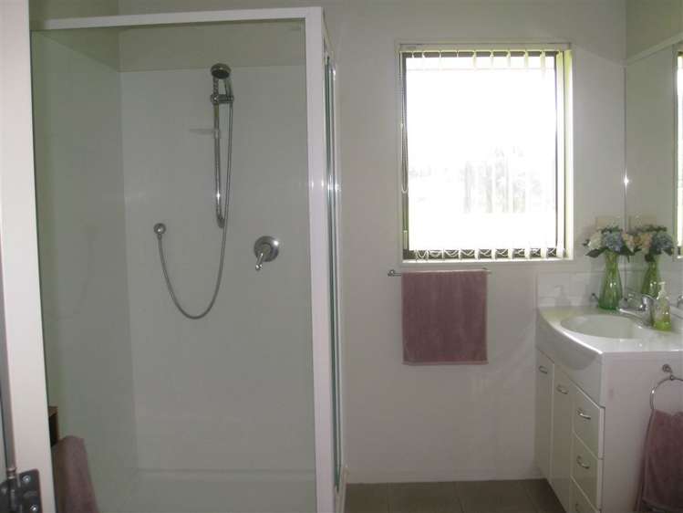 18 Ocean Breeze Drive Waihi Beach_11