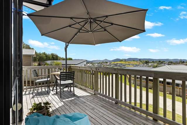 5 Three Brothers Place Warkworth_3
