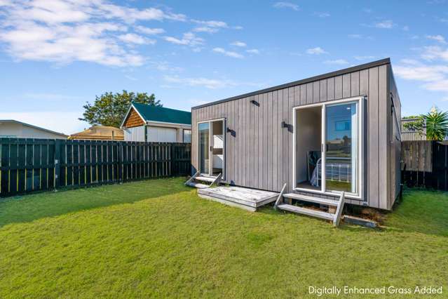 Stunning cabins on The Fairway!