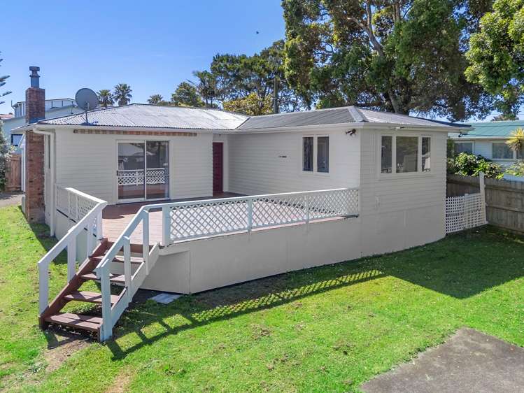 108 Hepburn Road Glendene_1