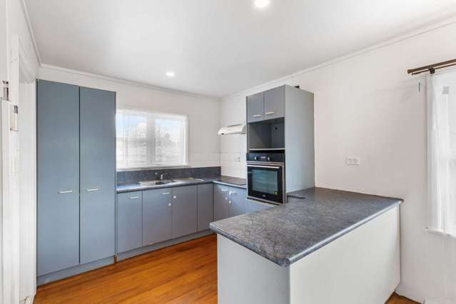 8 Rollerson Street Papakura_3