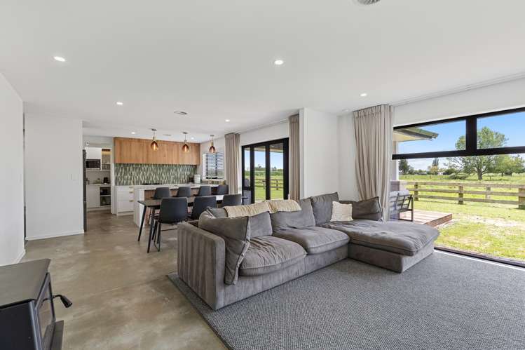 16 Coates Lane Te Poi_3