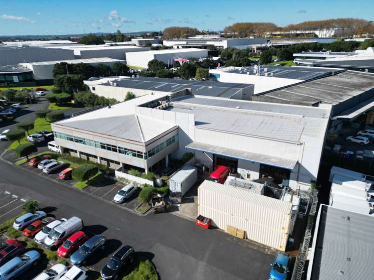 26 Vestey Drive Mt Wellington_35