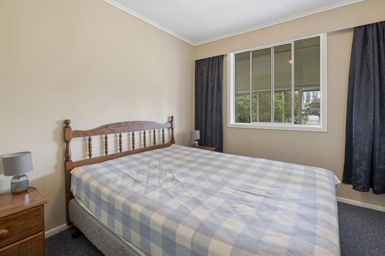 17 Mckenzie Road Owhata_9