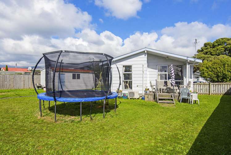 27 Morgan Crescent Levin_13