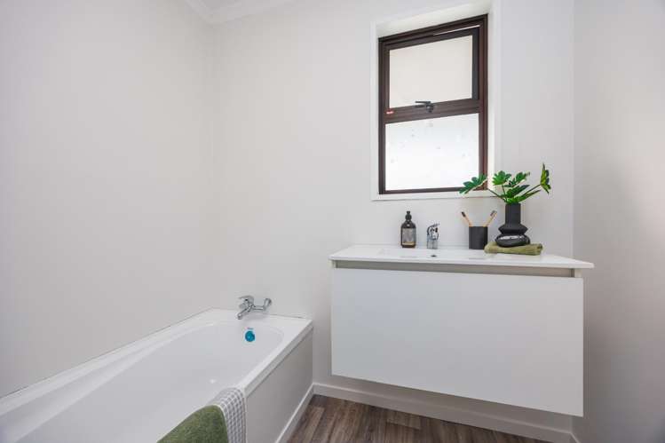 11 Fiona Crescent Feilding_6