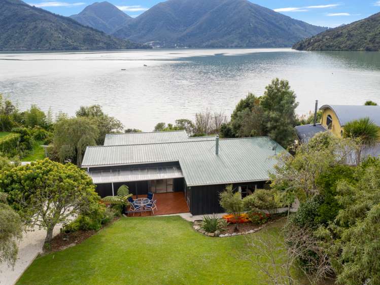 52 Moenui Road Havelock_16