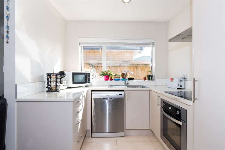 43/68 Fonteyn Street Avondale_8