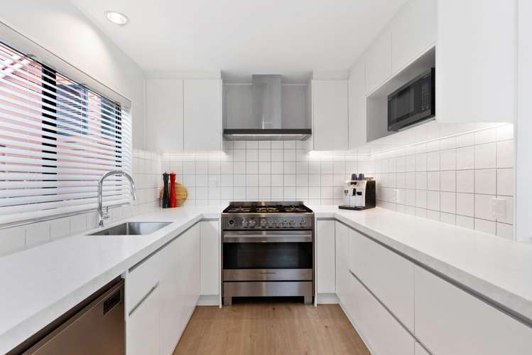 64A Ripon Crescent_5