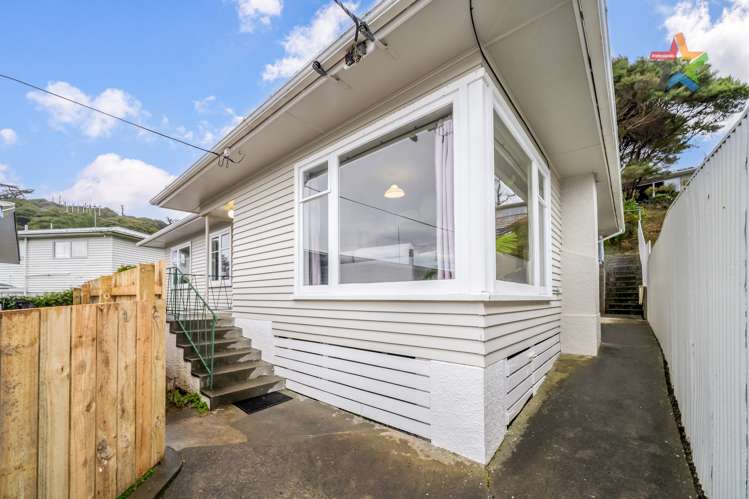 19 Karaka Street Otaki Beach_20