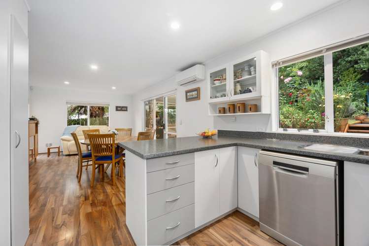 108 Stapleford Crescent Browns Bay_10