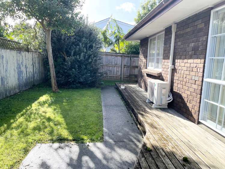 27 Sunnybrae Road Hillcrest_1