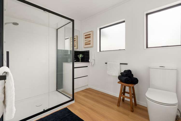 10 James Cook Drive Welcome Bay_13