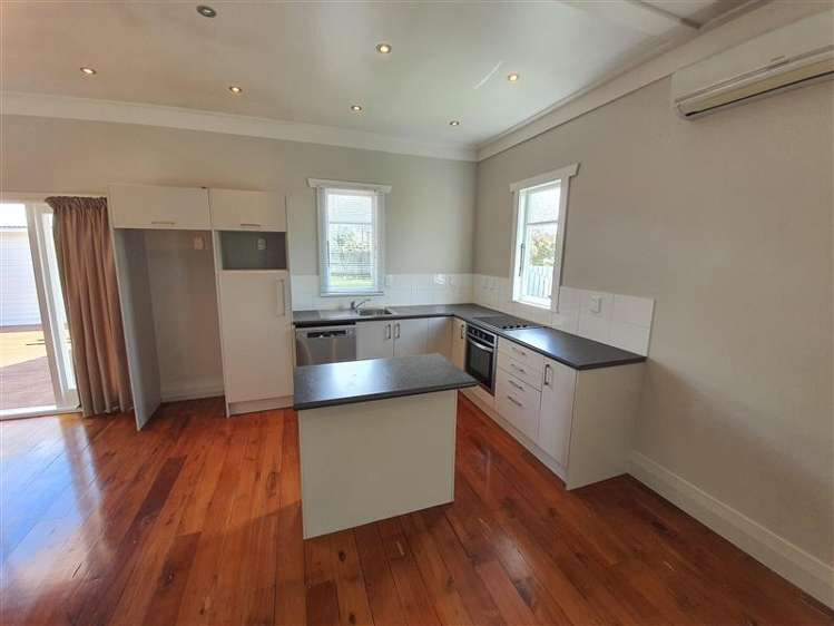 33 Kingsway Avenue Sandringham_4