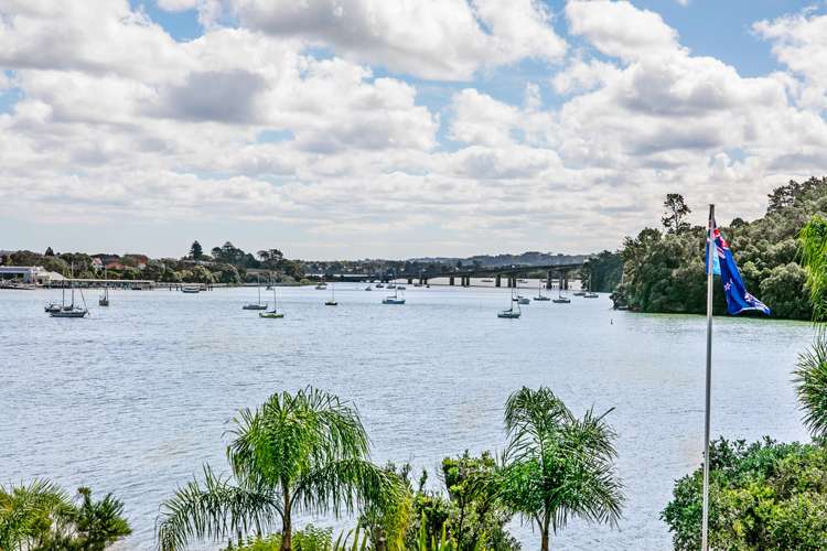 36 Rambler Crescent Beach Haven_24