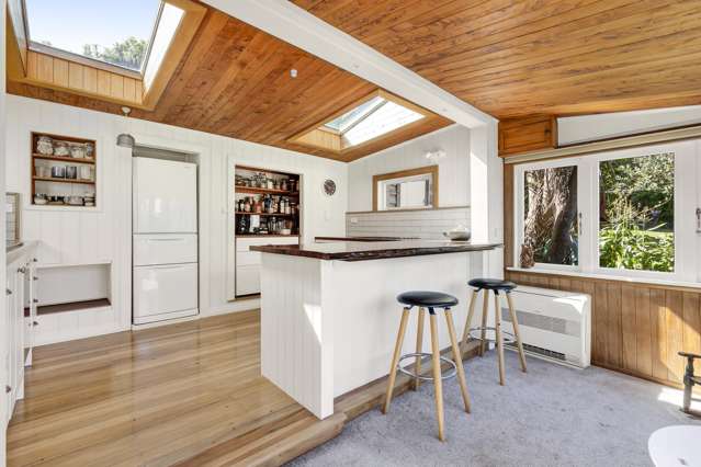 21 Airlie Street Glenduan_4