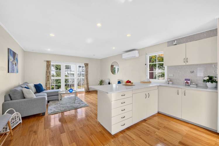 60 Makora Road_4