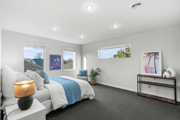 16 Riverbank Road Northwood_14