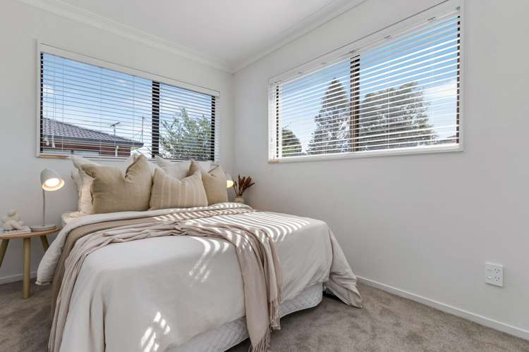 2/100 Marua Road_4