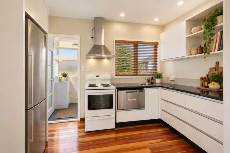 3/28 Bute Road_2