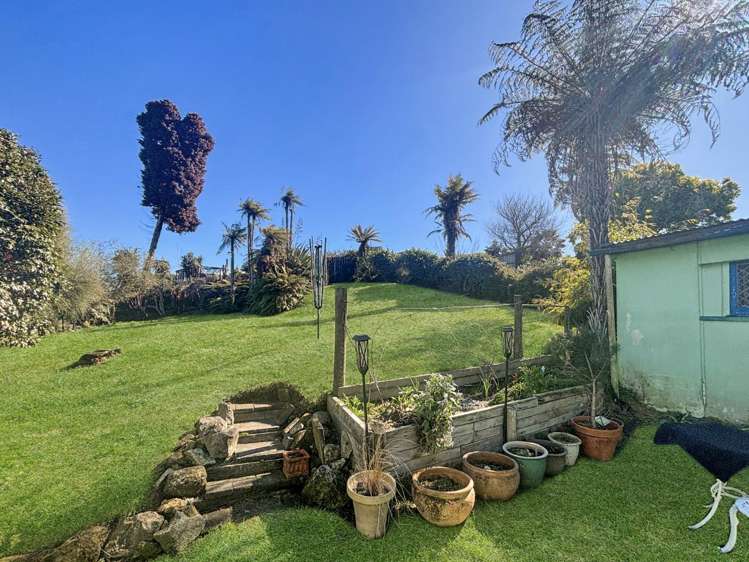 101 Rangatira Drive 11204_1