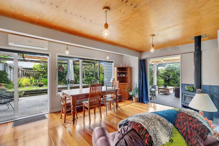 4 Stephen Street Tawa_8