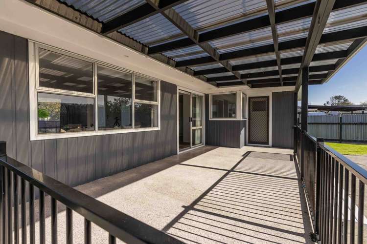 12 Lyttelton Crescent Tamatea_13
