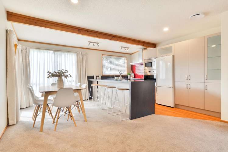 14A Cricklewood Place_0