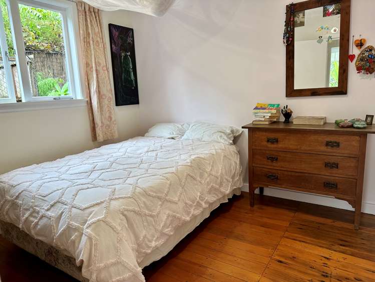 16 Otuturu Crescent Thames_8