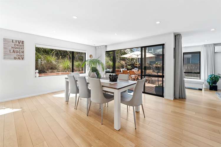 37 Remuremu Street Long Bay_5