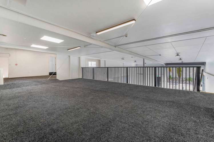 7-11 Cabernet Crescent Westgate_11
