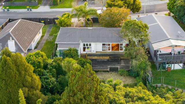 18 Chorley Avenue Massey_2