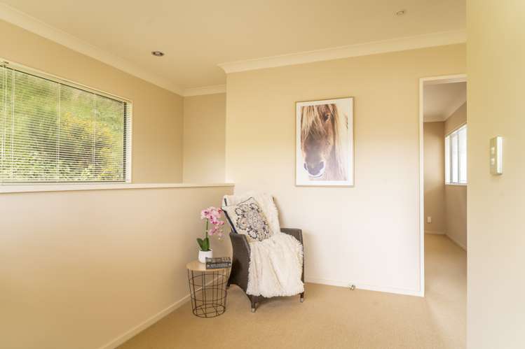 12a Chippenham Grove Churton Park_10