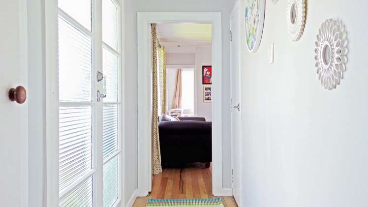 39 Lloyd George Road Wainui_11