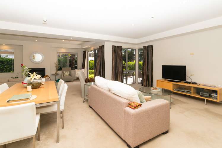 3/245 Tamaki Drive Kohimarama_3