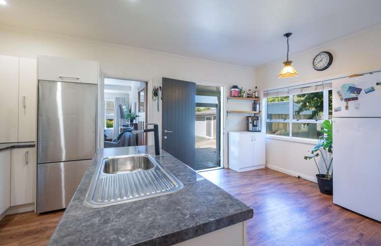 88 Lord Rutherford Road Brightwater_2