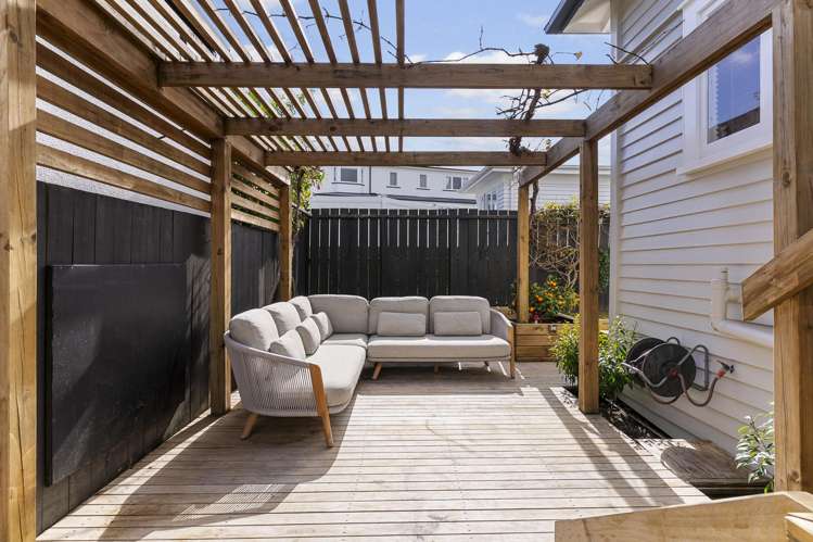 46 Moana Avenue One Tree Hill_7