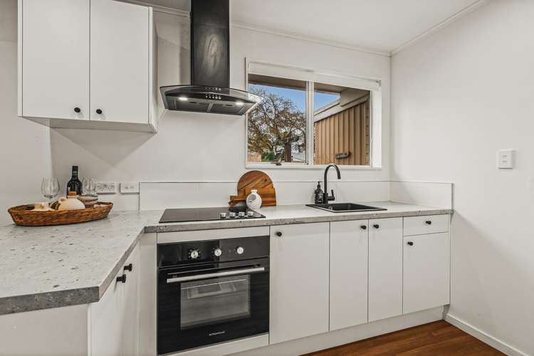 2/163 Nelson Crescent_4