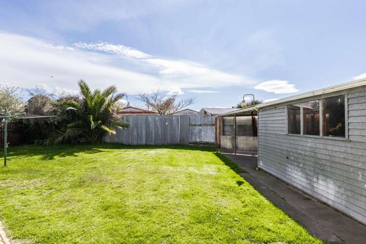 9 Whitby Crescent Flaxmere_10