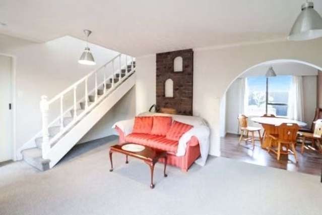 2/45 Whites Line West Woburn_1