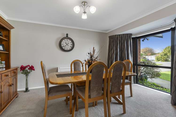 31 Norfolk Crescent Feilding_11