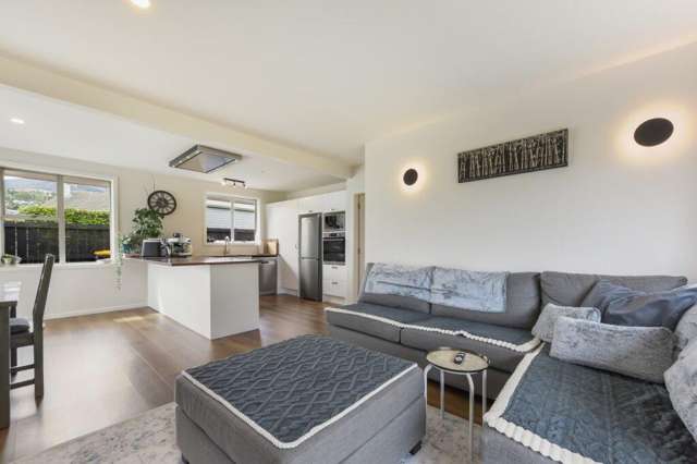 2/4A Arapiki Road 10816_3